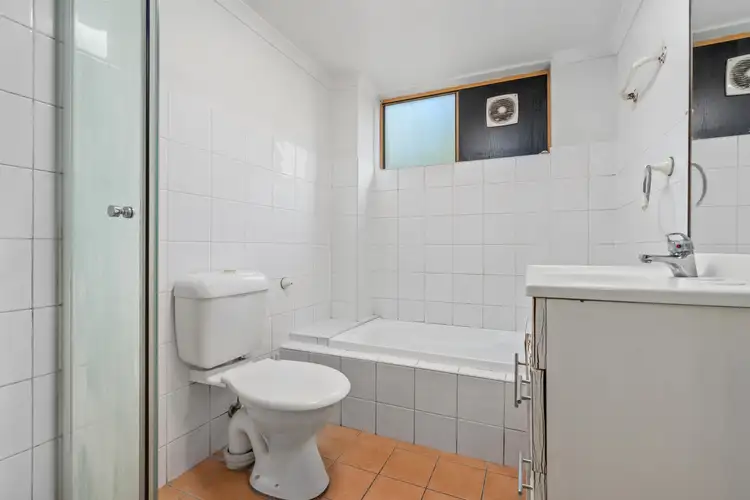 Fifth view of Homely unit listing, Unit 6/9-11 Wigram St, Harris Park NSW 2150