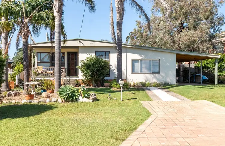 8 Lakeside Dr, Eden NSW 2551