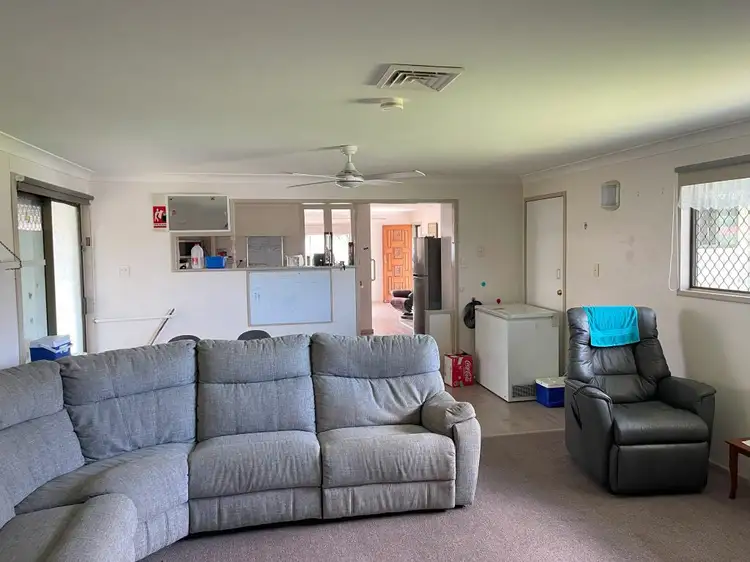 Sixth view of Homely house listing, 15 Ellevsen St, Stanthorpe QLD 4380