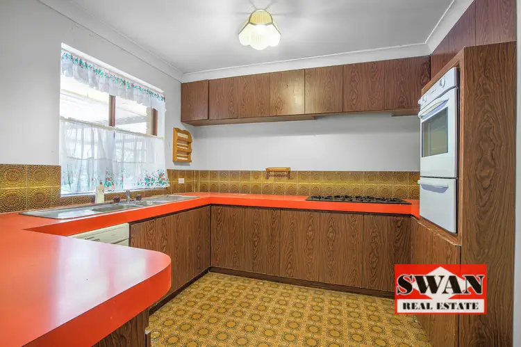Sixth view of Homely house listing, 18 Christowe Dr, Swan View WA 6056