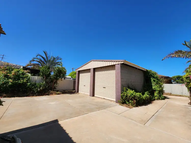 Second view of Homely house listing, 27 Richards Street, Carnarvon WA 6701