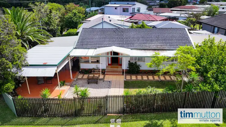 50 Amalfi St, Lurnea NSW 2170