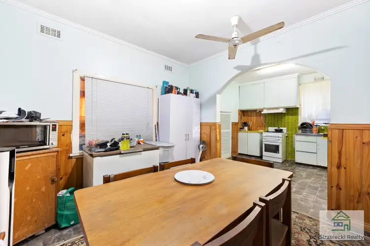 Fifth view of Homely house listing, 33 York St, Moe VIC 3825