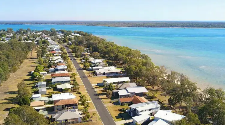 145 Burrum St, Burrum Heads QLD 4659