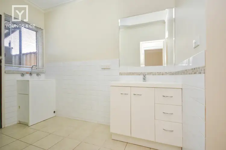Fifth view of Homely unit listing, Unit 1/4 Erskine St, Shepparton VIC 3630