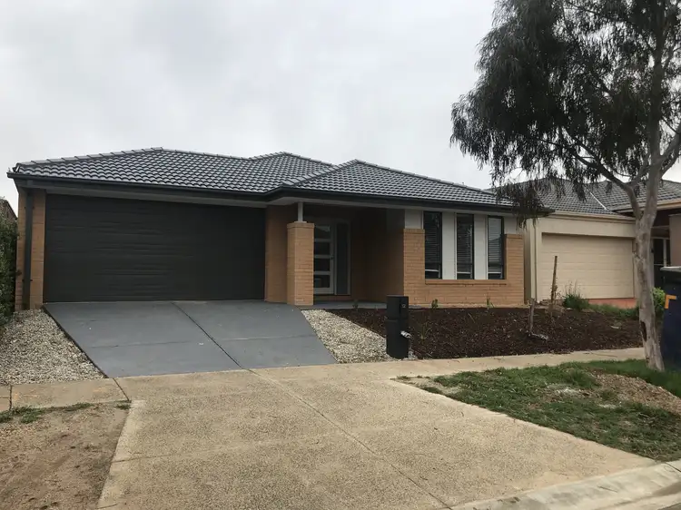 12 Mallee St