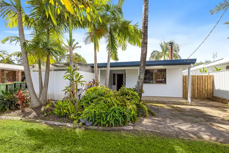 63 Mudjimba Beach Rd, Mudjimba QLD 4564