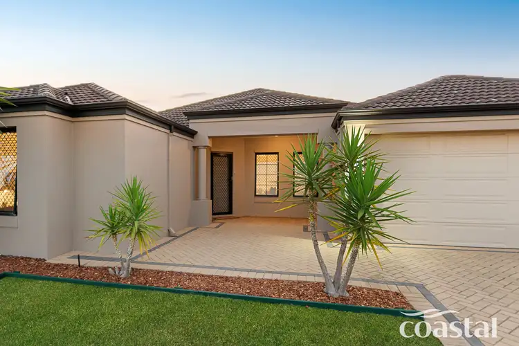 Second view of Homely house listing, 6 Stradbroke Rd, Secret Harbour WA 6173