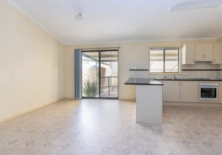 Fifth view of Homely house listing, 4 Cameron Ct, Wallaroo SA 5556