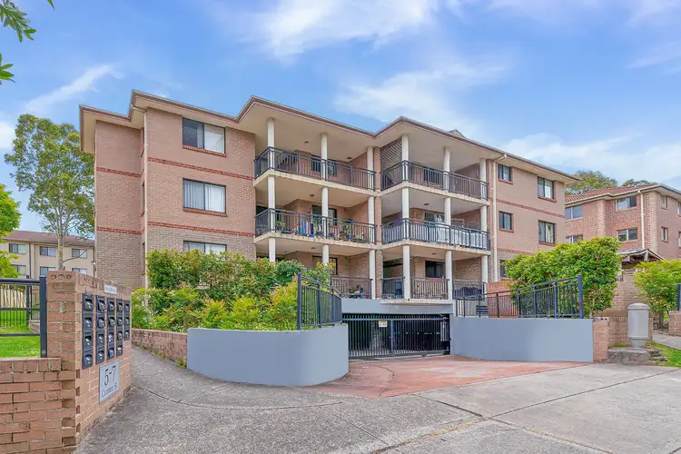 Main view of Homely unit listing, Unit 18/5-7 Carmen St, Bankstown NSW 2200