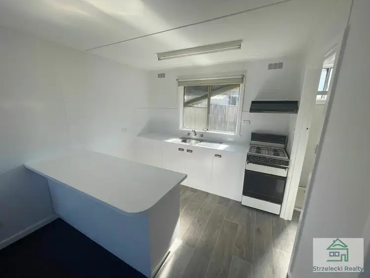Third view of Homely unit listing, Unit 4/7 Mason St, Newborough VIC 3825