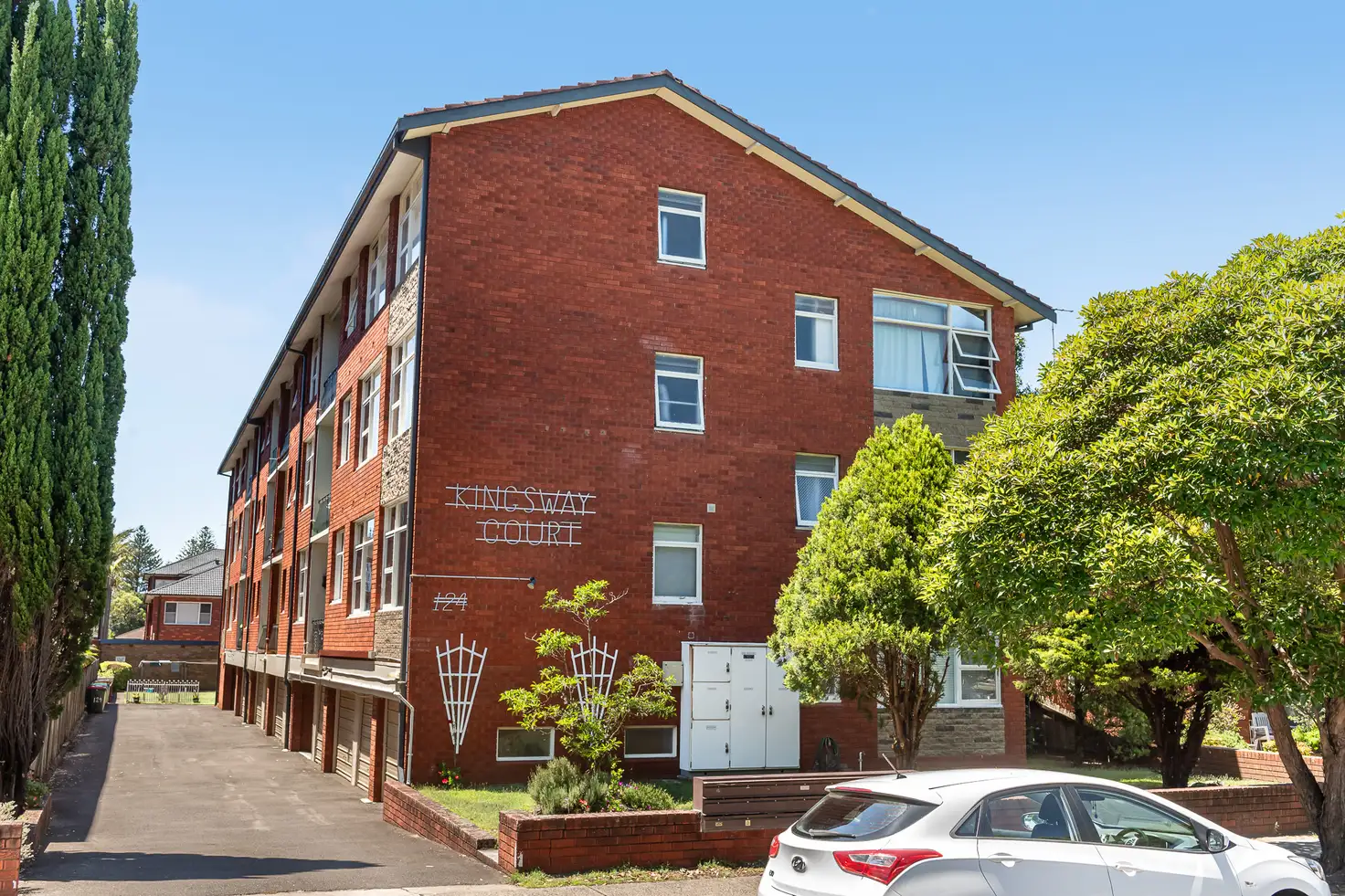 Main view of Homely unit listing, Unit 2/124 Chuter Ave, Ramsgate Beach NSW 2217