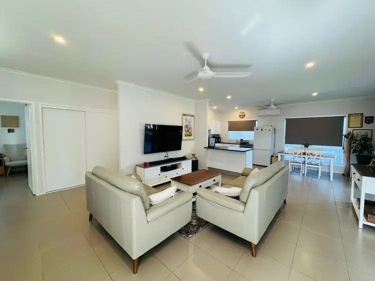 Fifth view of Homely house listing, 1/20 Seaview St, Mission Beach QLD 4852