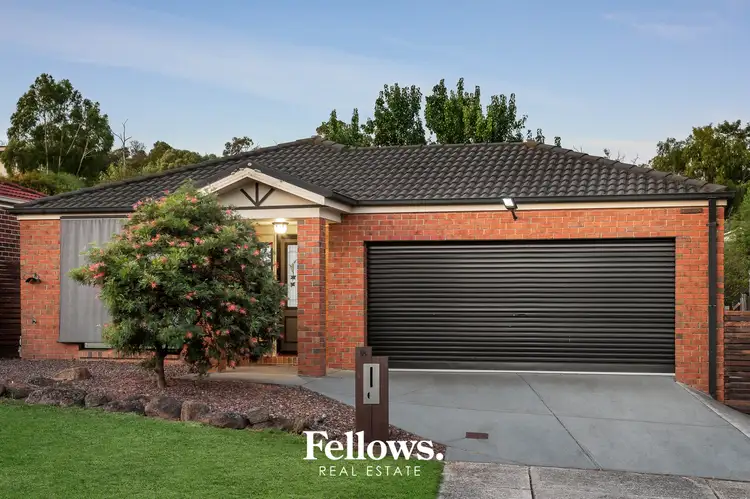 18 Shetland Ct, Pakenham VIC 3810