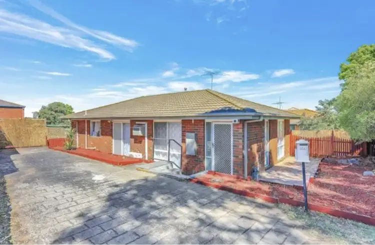 23 Banksia Pl, Meadow Heights VIC 3048