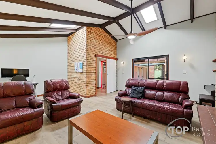 Fifth view of Homely house listing, 28 The Escarpment, Willetton WA 6155