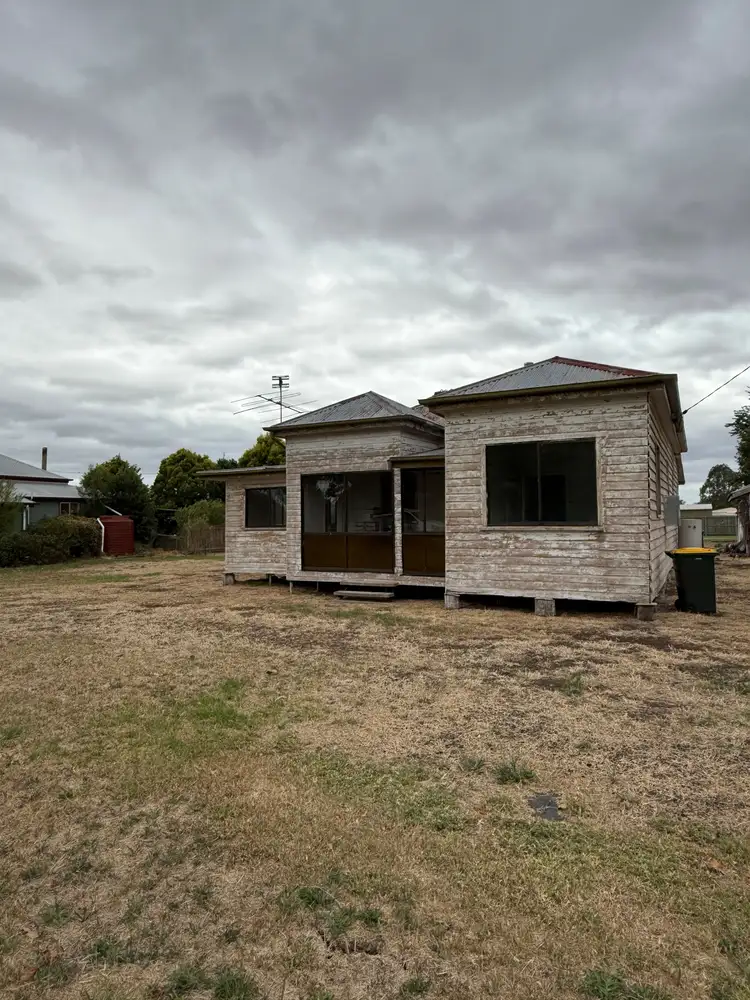 52 Drayton St, Allora QLD 4362
