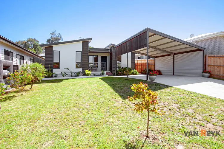 38 Station Rd, Bruthen VIC 3885