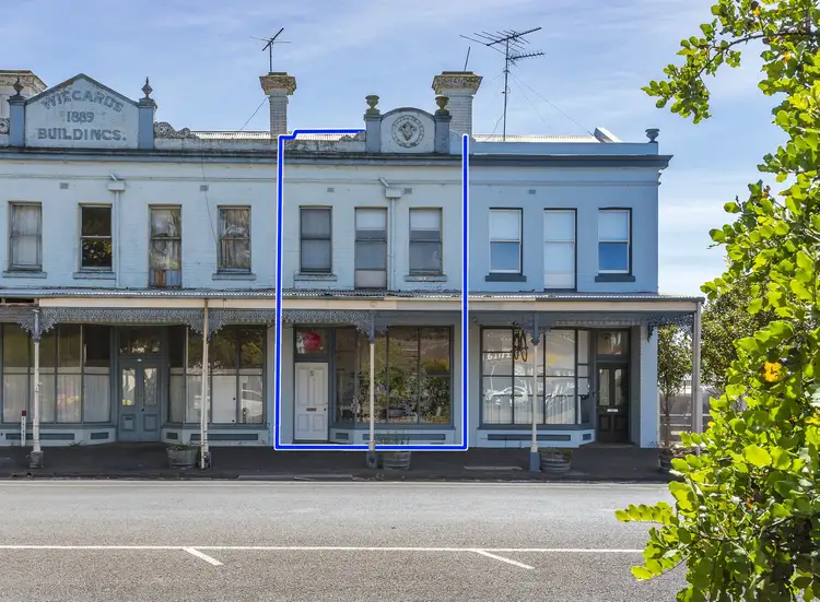 8 High St, Lancefield VIC 3435