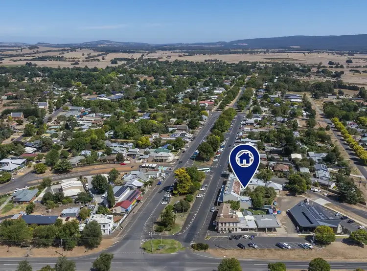 Sixth view of Homely townhouse listing, 8 High St, Lancefield VIC 3435