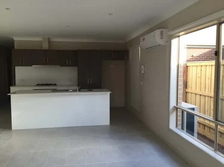 Fifth view of Homely house listing, 5 Ragusa Terrace, Mernda VIC 3754