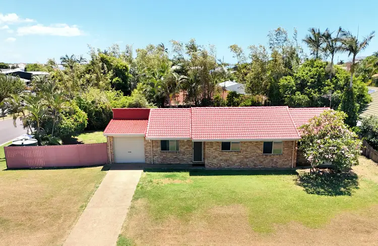 1 Hawaii Ct, Bargara QLD 4670