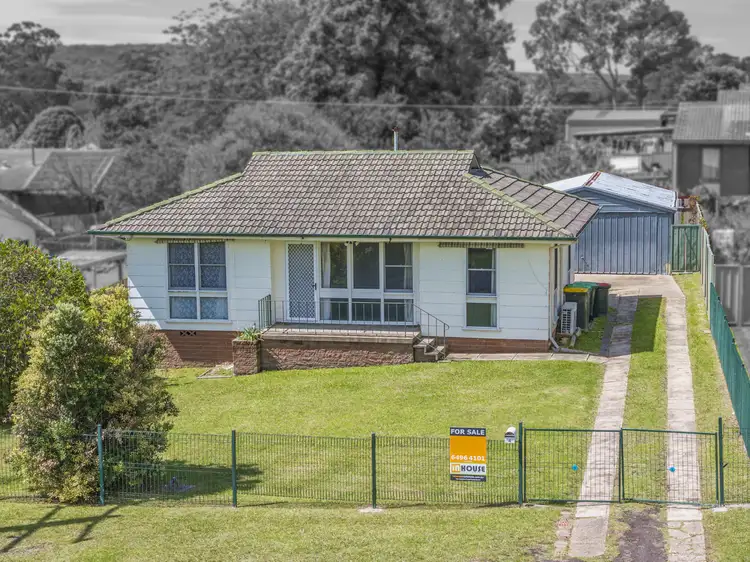 4 Young St, Eden NSW 2551