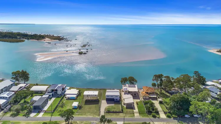 40 Moreton St, Toogoom QLD 4655