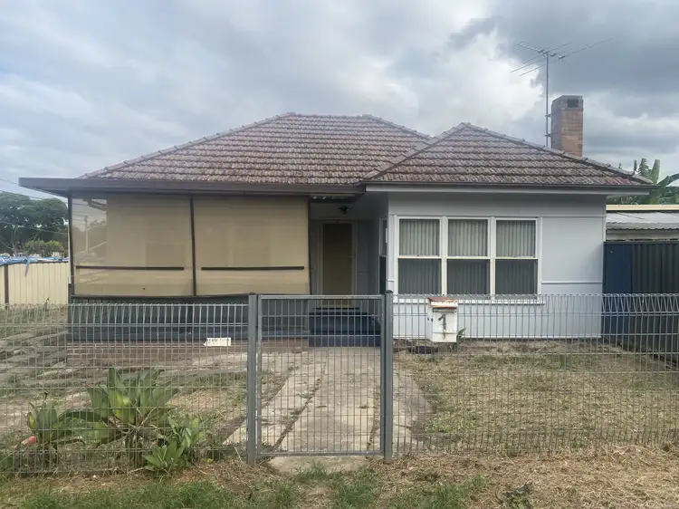 1 Huon St, Cabramatta NSW 2166