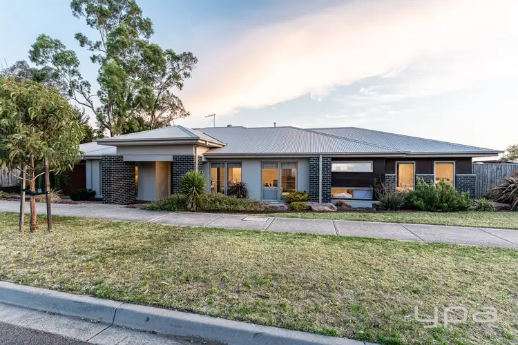 253 Painted Hills Rd, Doreen VIC 3754