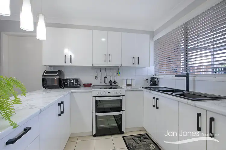 Sixth view of Homely unit listing, Unit 1/117 Prince Edward Pde, Scarborough QLD 4020