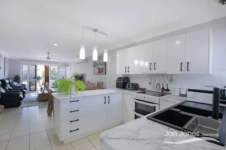 Seventh view of Homely unit listing, Unit 1/117 Prince Edward Pde, Scarborough QLD 4020