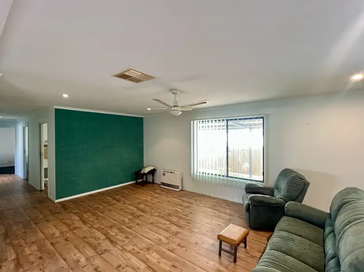 Fifth view of Homely unit listing, 33 Oasis Dr, Cobram VIC 3644