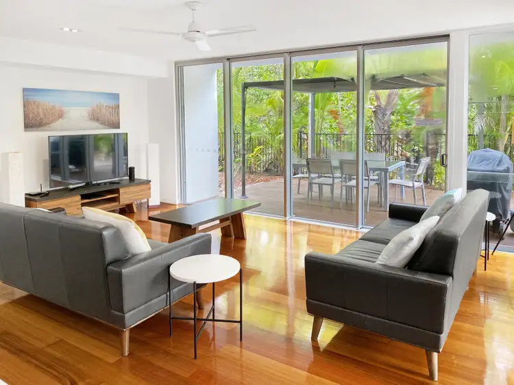Sixth view of Homely apartment listing, 2/1 Pacific Drive 'Maggies Beachfront Apartments', Horseshoe Bay QLD 4819