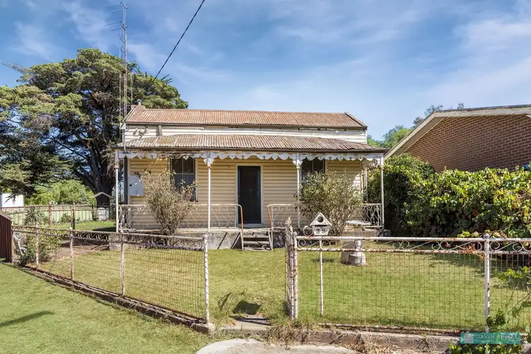 38 Caldwells Rd, Eaglehawk VIC 3556
