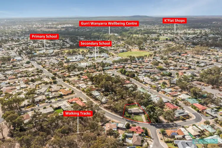 Second view of Homely house listing, 7 Lukin Cres, Kangaroo Flat VIC 3555