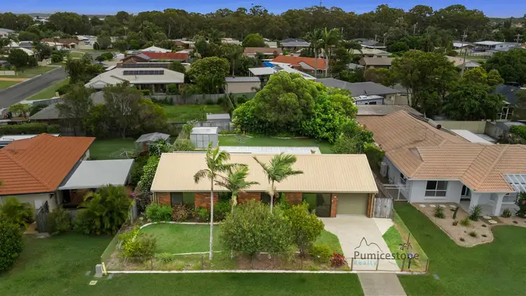 28 Hawaii Cres, Banksia Beach QLD 4507