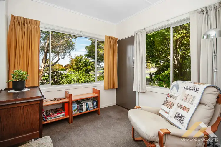 Second view of Homely house listing, 7 Day St, Bairnsdale VIC 3875