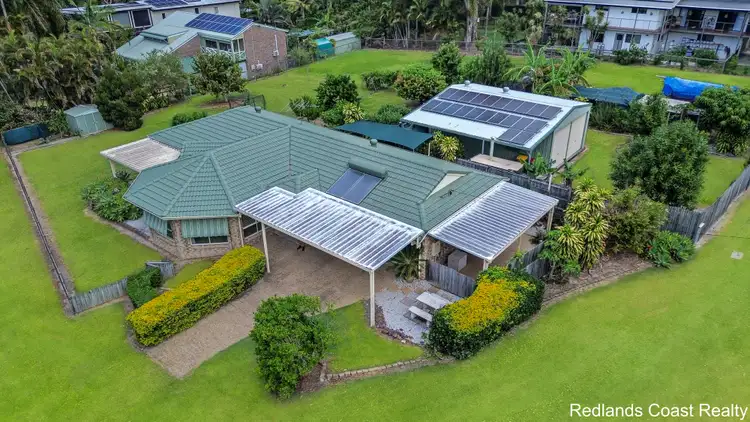 80-82 Coondooroopa Drive, Macleay Island QLD 4184