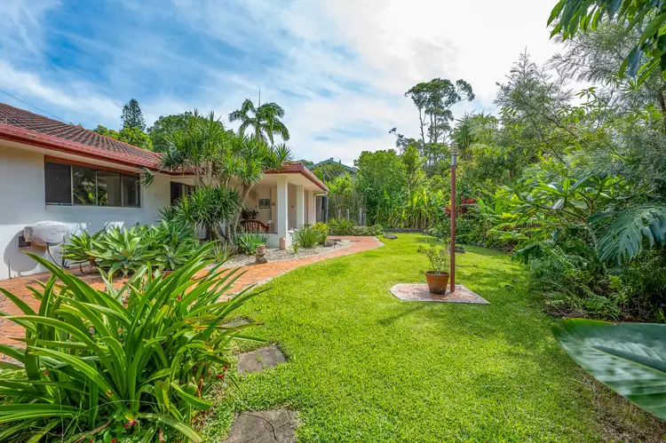 8 Nandroya Avenue