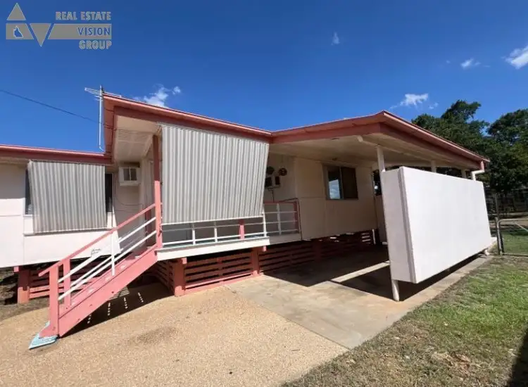 7 Gidyea St, Blackwater QLD 4717