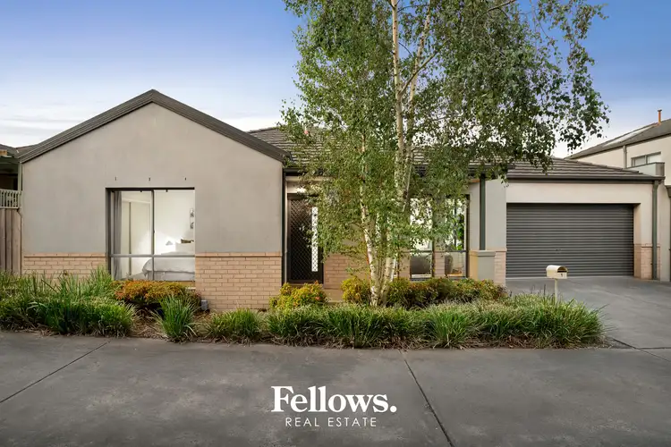 Unit 1/120 Ahern Road, Pakenham VIC 3810