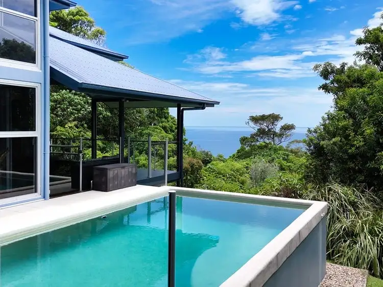 20 Plantation Drive, Bingil Bay QLD 4852