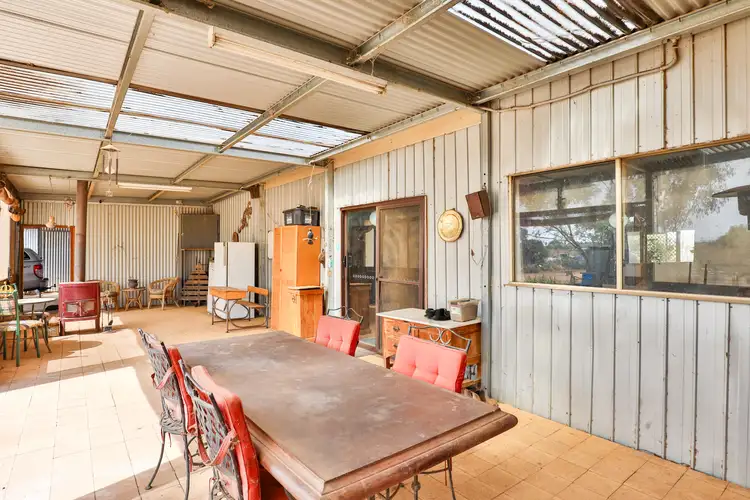 Fifth view of Homely house listing, 104 Yelta Rd N, Merbein VIC 3505