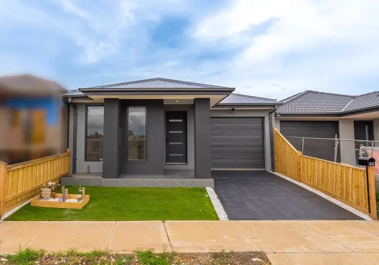 50 Woonan Drive, Wyndham Vale VIC 3024