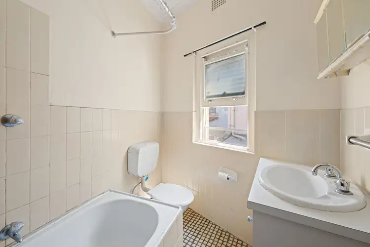 Fifth view of Homely apartment listing, Unit 15/2 Kellett Way, Potts Point NSW 2011