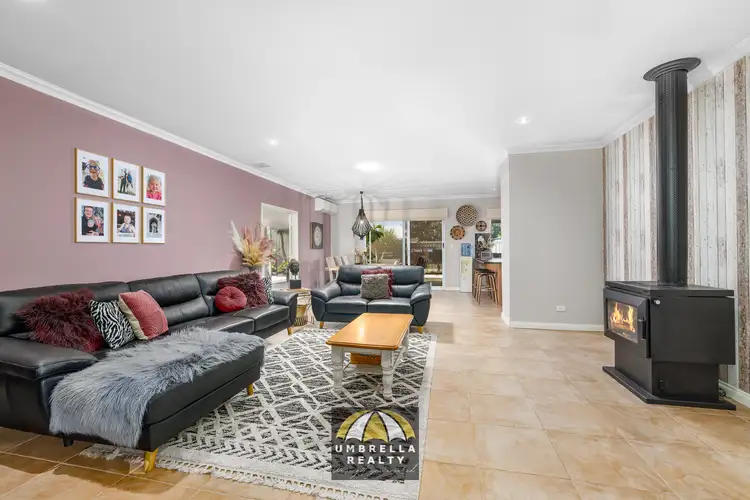 Second view of Homely house listing, 19 Heatherglen Rd, Australind WA 6233