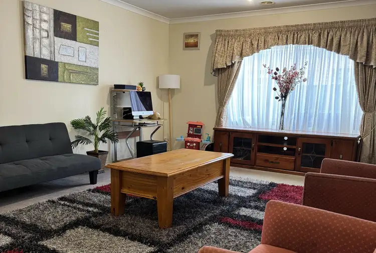 13 Datura Ave, Cranbourne North VIC 3977