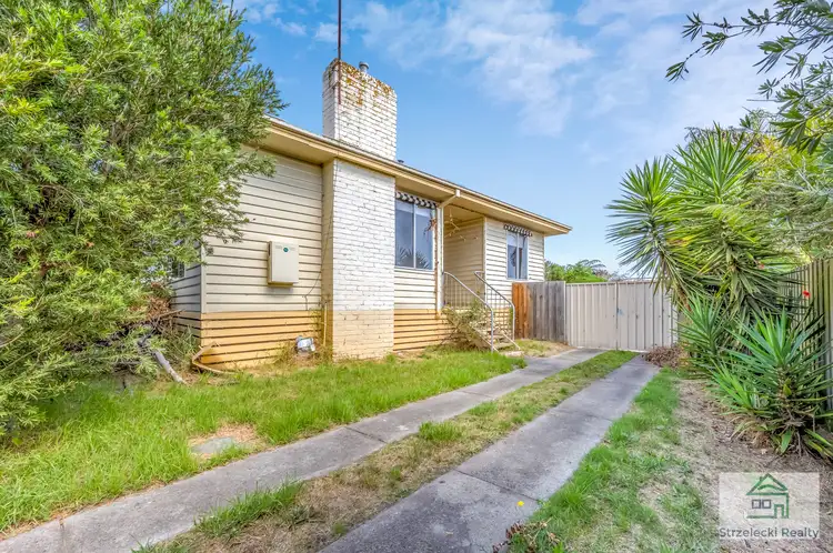 12 Mann St, Moe VIC 3825