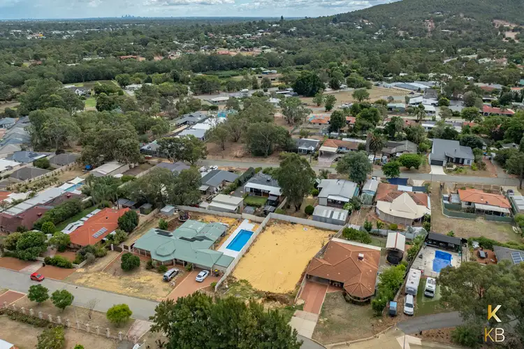 34 Hill St, Kelmscott WA 6111